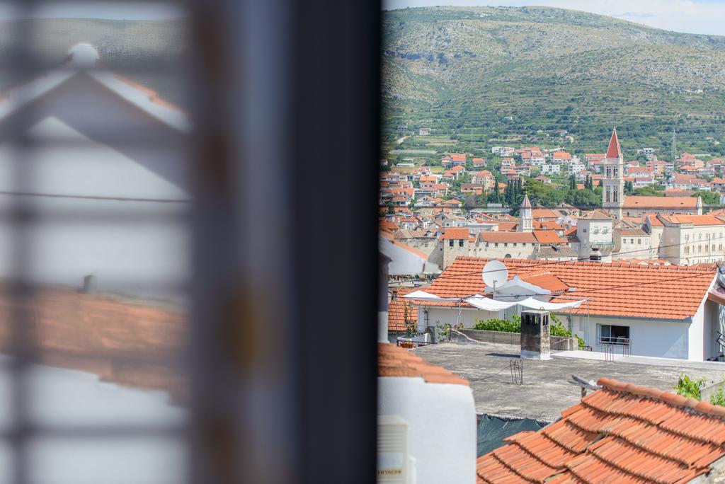 Apartments Bava Trogir Exteriör bild